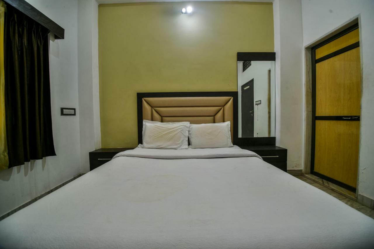 Nāthdwāra Hotel Vinayaka מראה חיצוני תמונה